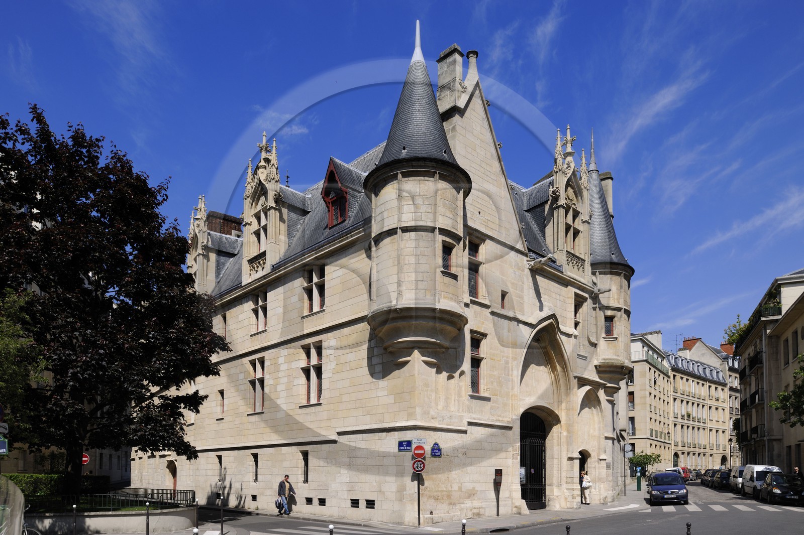 France, Paris (75), hôtel de Sens, siège de la bibliothèque Forney dans le quartier du Marais