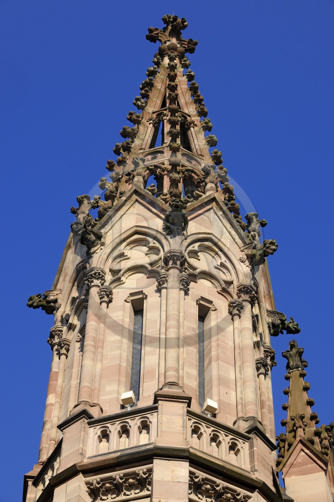 France, Haut-Rhin (68), Mulhouse, place de la Reunion, détail du temple Saint-Etienne