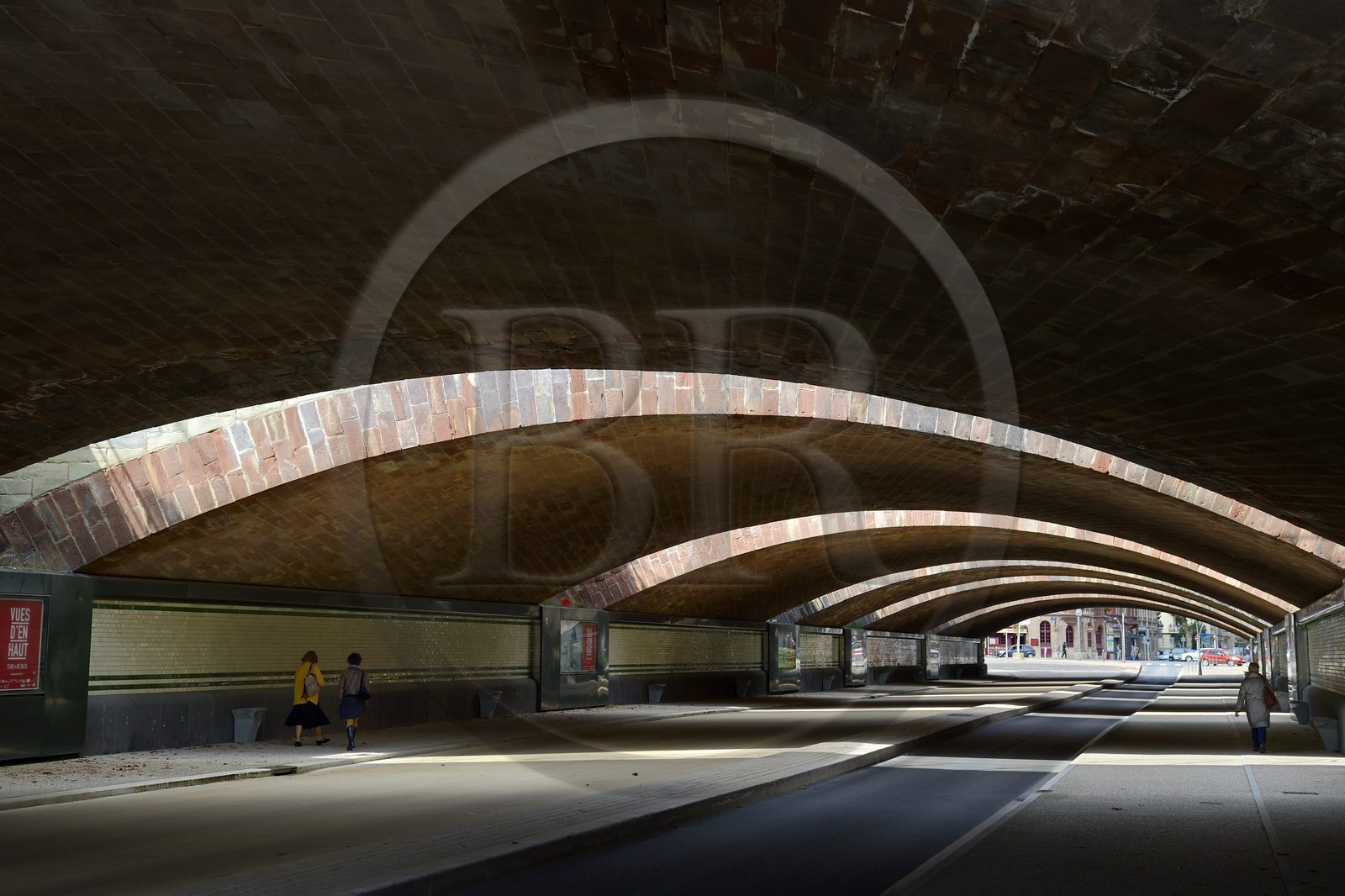 France, Moselle (57), Metz, quartier impérial, ponts de chemins de fer de la gare