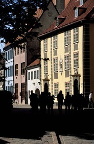 Lettonie (Pays Baltes), Riga, anciens bâtiments d'un couvent (Konventa Seta) du 15ème siècle dans la rue Skarnu Iela