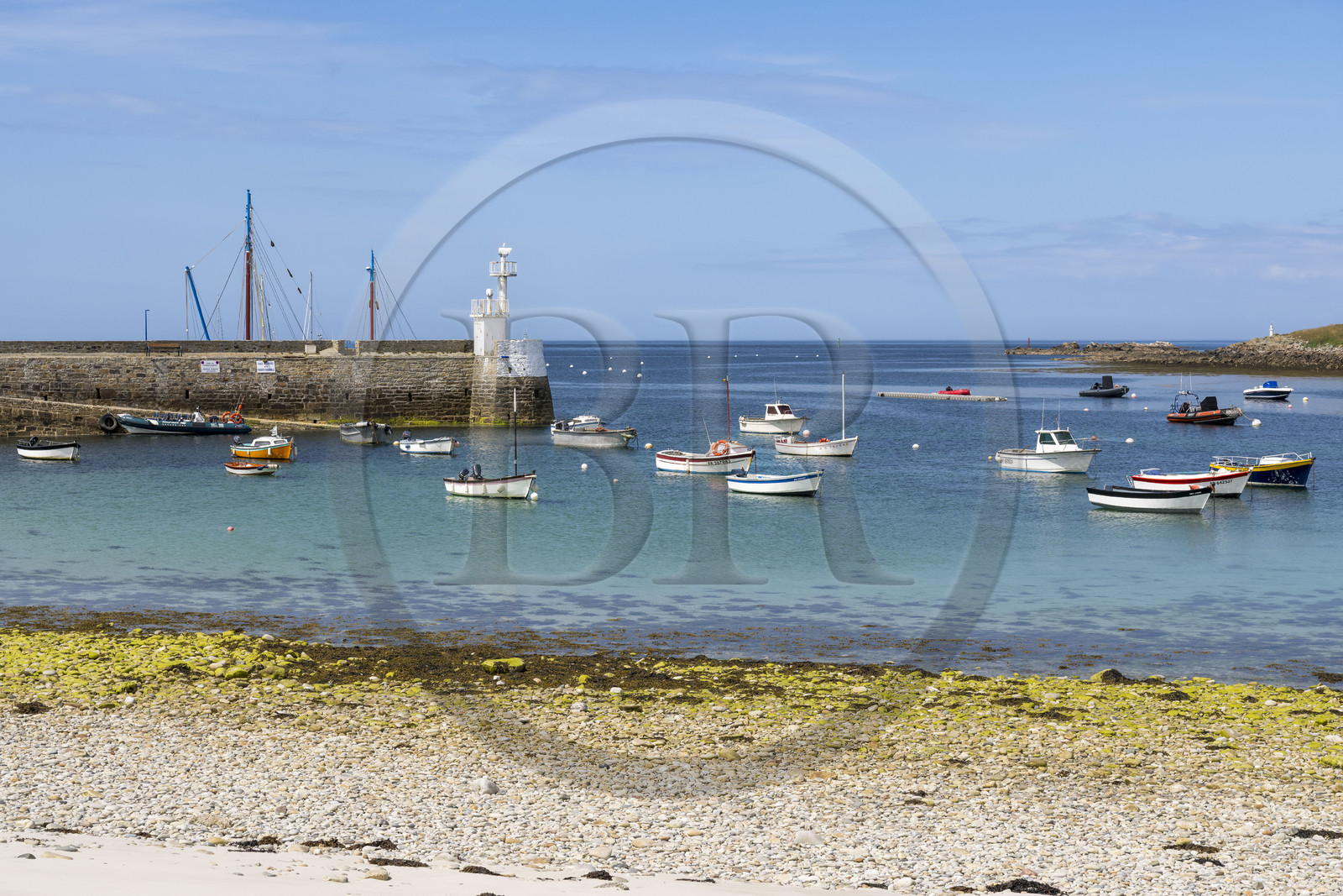 France, Finistère, Iroise Sea, Molene Island, the port beach and the Ledenez Vraz islet in the background