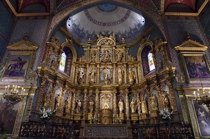 France, Pyrenees Atlantiques, Basque Country, Saint Jean de Luz, the Saint-Jean-Baptiste (Saint John the Baptist) Church, 17th century altarpiece in gilded wood