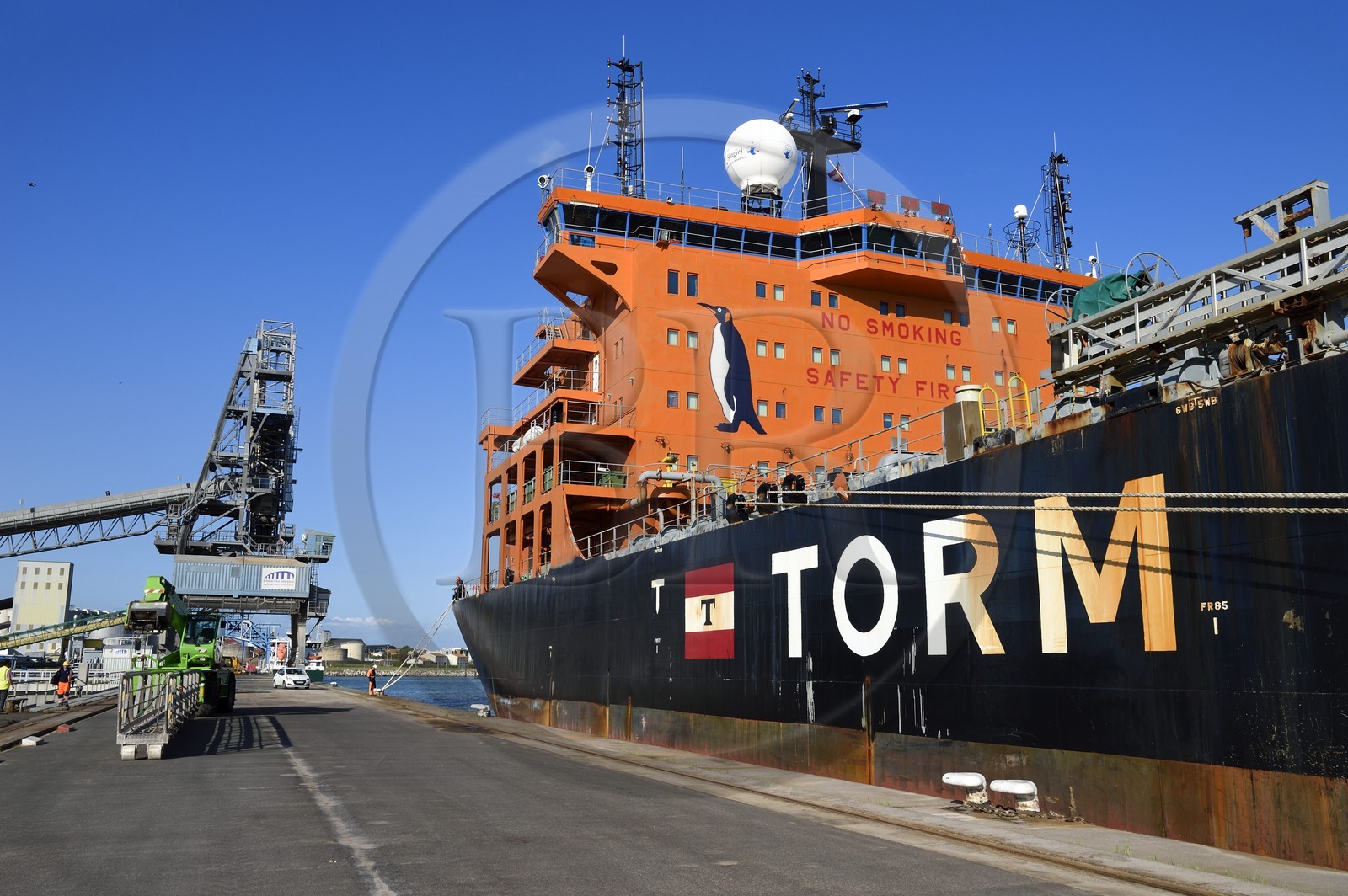 France, Charente-Maritime (17), La Rochelle, le Port Atlantique La Rochelle, port de commerce, quais dépendant de la société Sica Atlantique, tanker transportant des produits pétroliers