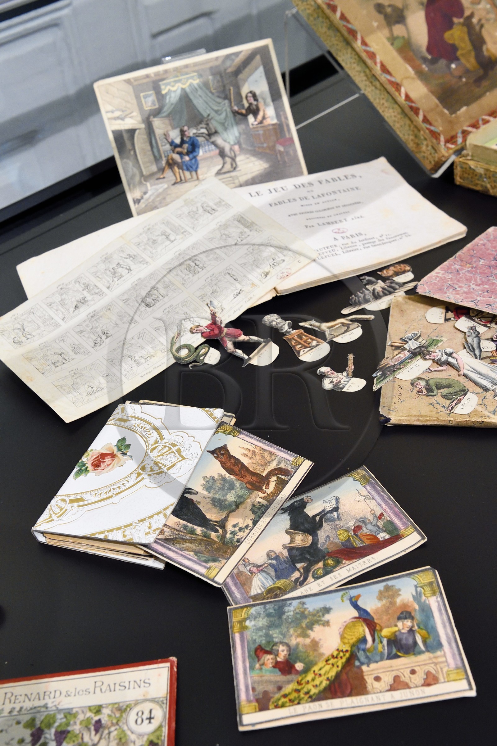 France, Aisne (02), Château-Thierry, Musée Jean de La Fontaine - Ville de Chateau-Thierry, jeux du XIXème siècle, produits dérivés des Fables de La Fontaine