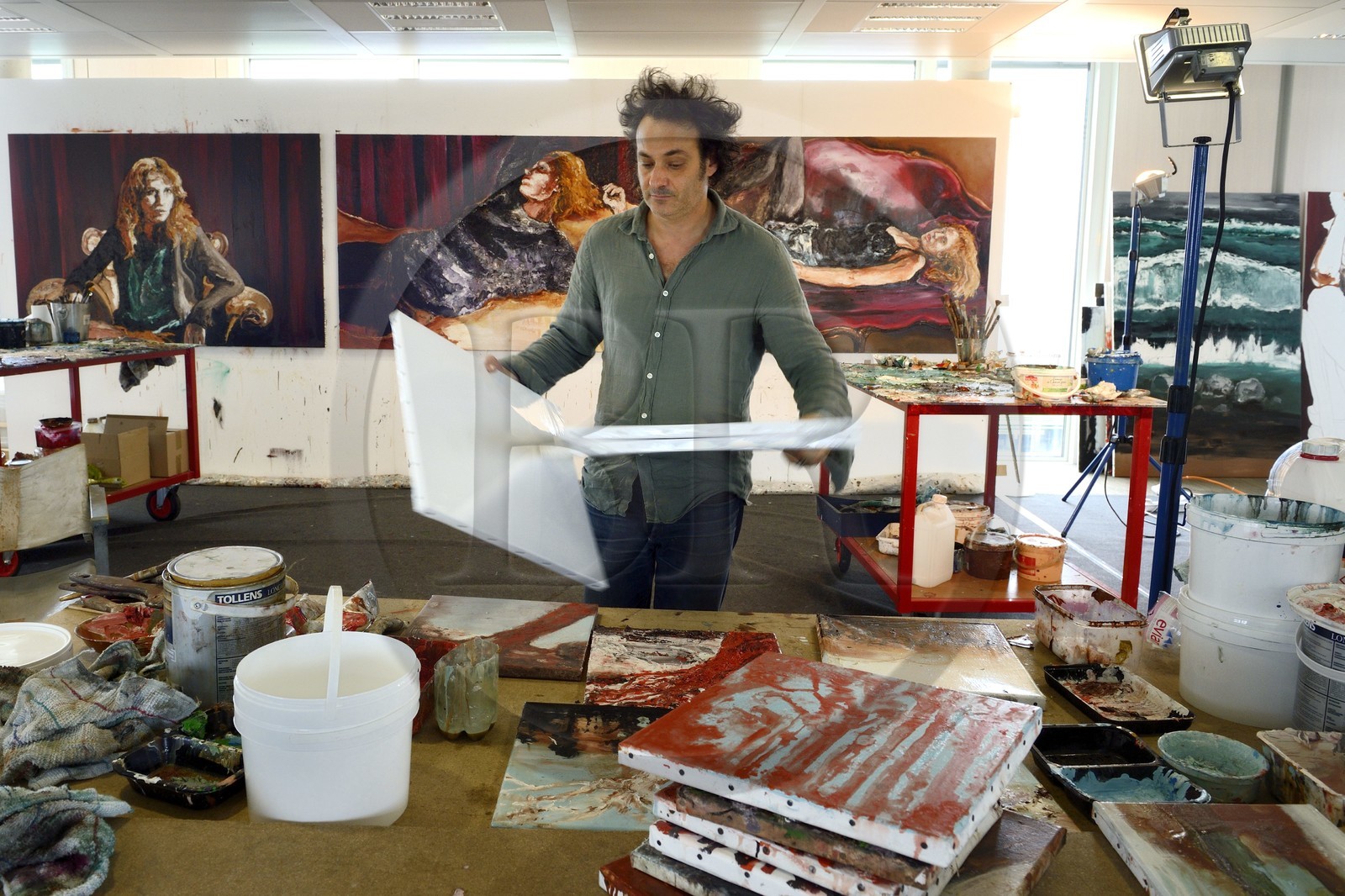 France, atelier de Fred Kleinberg au sein de l'entreprise Manutant