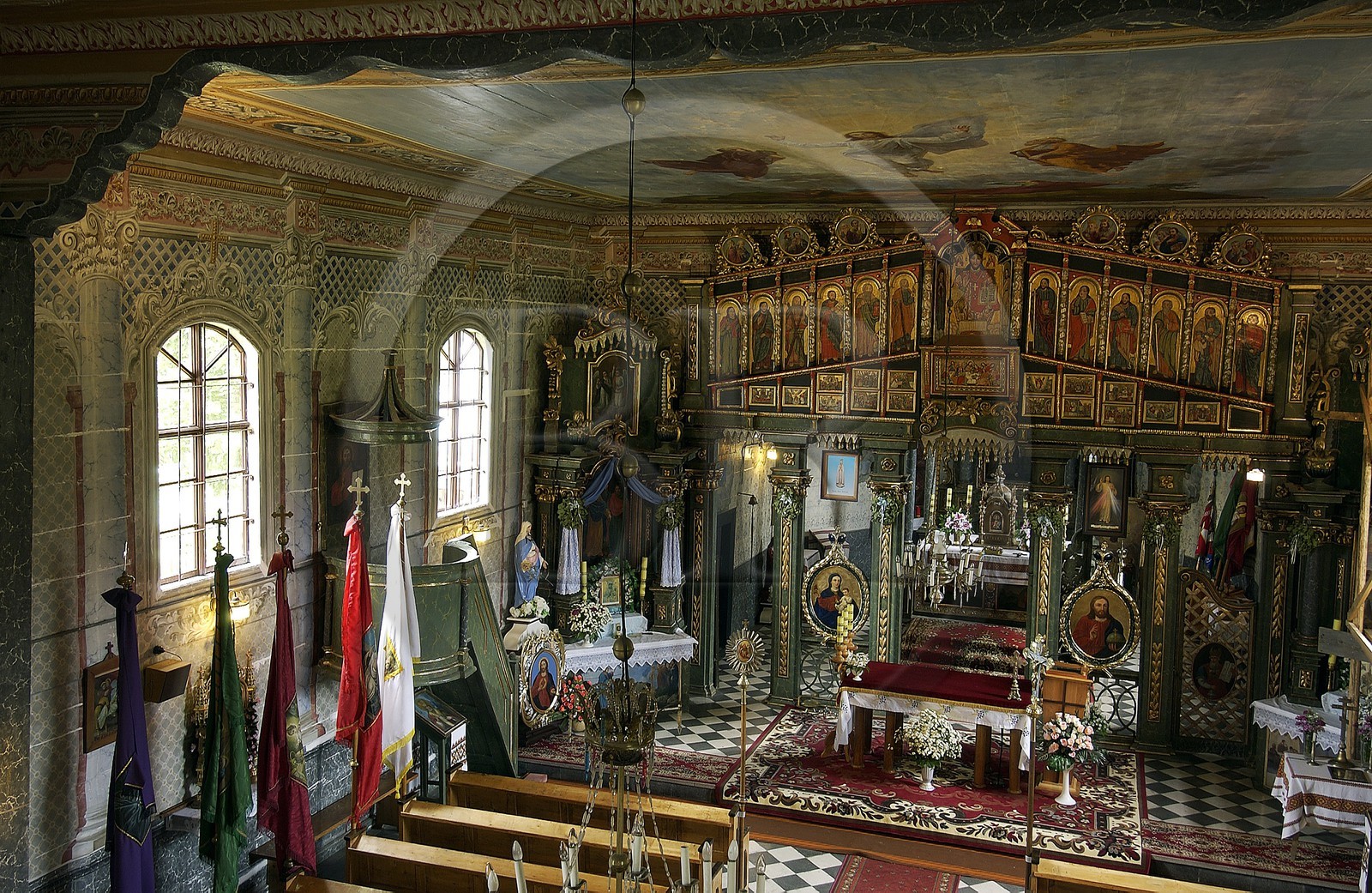 Pologne, Précarpates, intérieur d'une église orthodoxe classée Patrimoine Mondial de l'UNESCO vers Mrzyglod au nord de Sanok