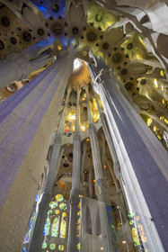 Spain, Catalonia, Barcelona, Eixample district, Sagrada Familia basilica by Catalan modernist architect Antoni Gaudi, listed as a UNESCO World Heritage Site, the presbyterium, a choir reserved for the clergy, and the vault of the ambulatory