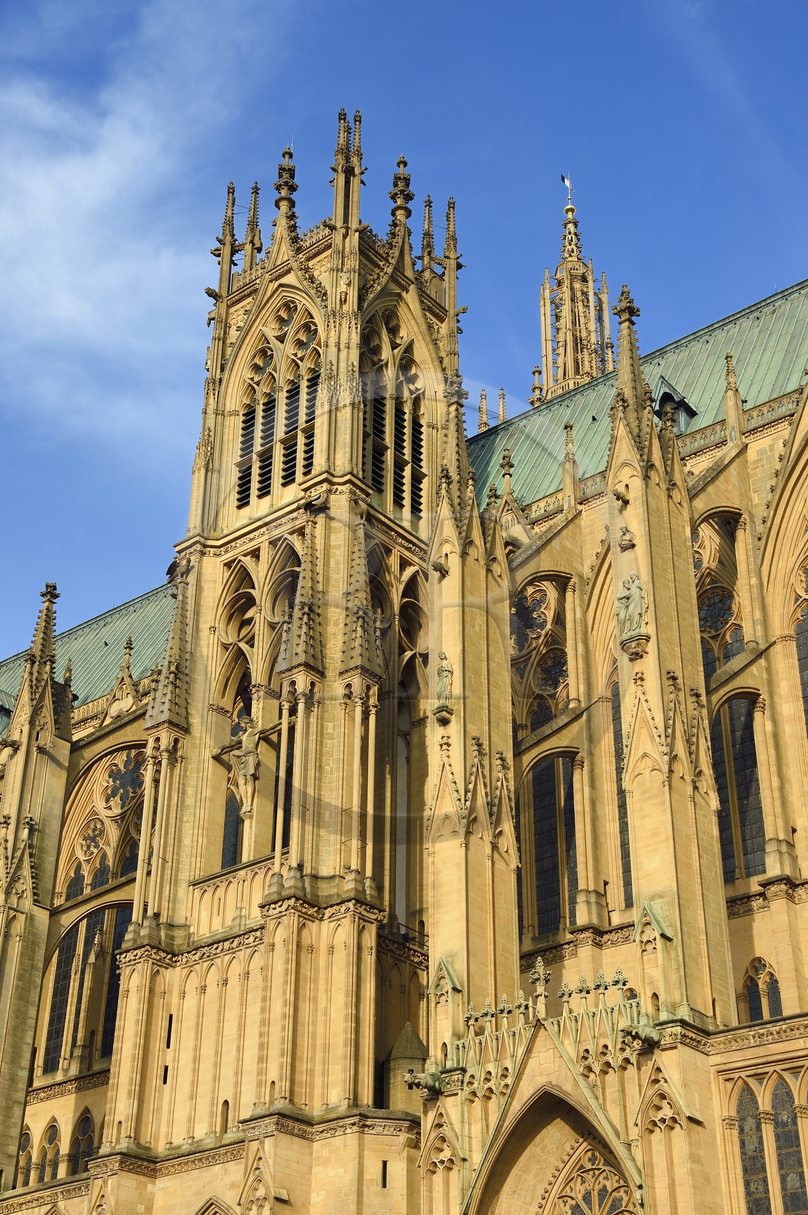 France, Moselle, Metz, Saint Etienne (Saint Stephen) cathedral in pierre de Jaumont (stone of Jaumont), North West facade and the tower of the Chapter
