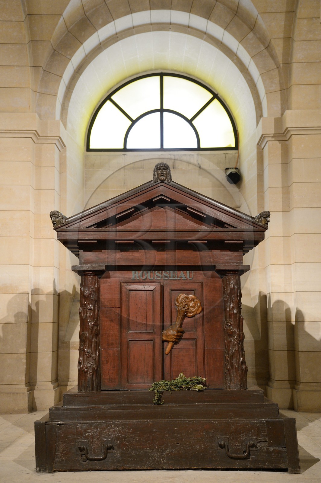 France, Paris (75), le Panthéon, la crypte, tombeau de Rousseau