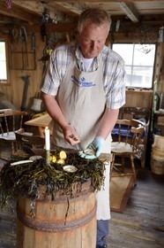 Suède, Västra Götaland, Grebbestad, Lars Karlsson dans sa ferme ostréicole de Everts Sjöbod (Boathouse Evert)