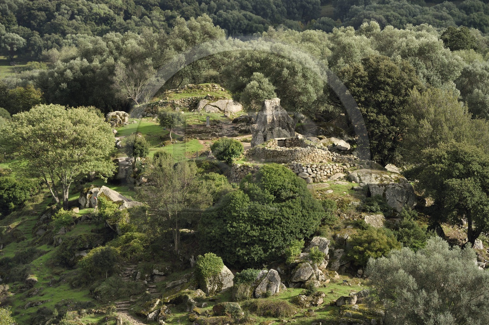 France, Corse-du-Sud (2A), site préhistorique de Filitosa, l'oppidum