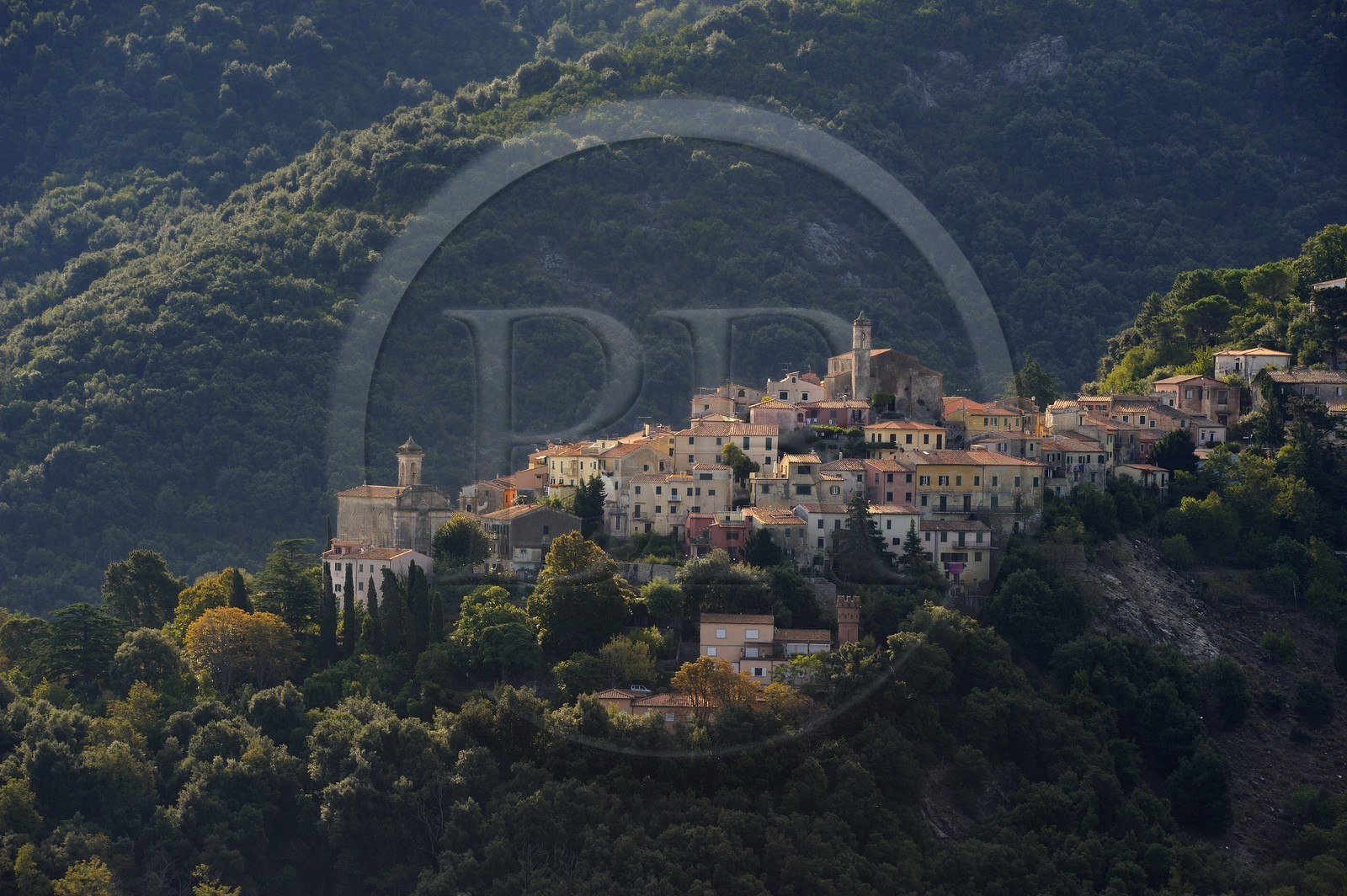 Italy, Tuscany, Elba Island, the perched village of Poggio