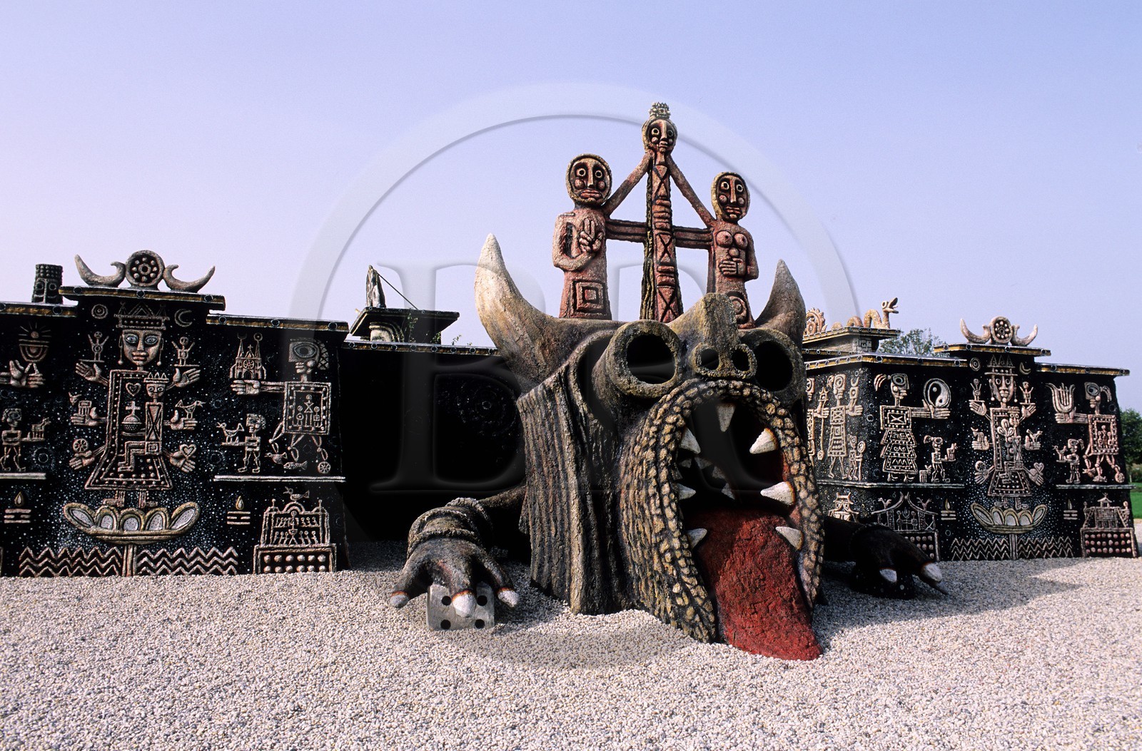 France, Mayenne (53), Cossé-le-Vivien, la Frénouse, úuvre de Robert Tatin (autorisation avant publication)