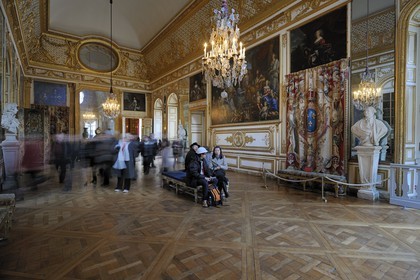 France, Yvelines (78), château de Versailles, classé Patrimoine Mondial de l'UNESCO, appartement du Roi, salon de l'Oeil-de-Boeuf