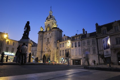 France, Charente-Maritime (17), La Rochelle, le Vieux Port, la Porte de la Grosse Horloge