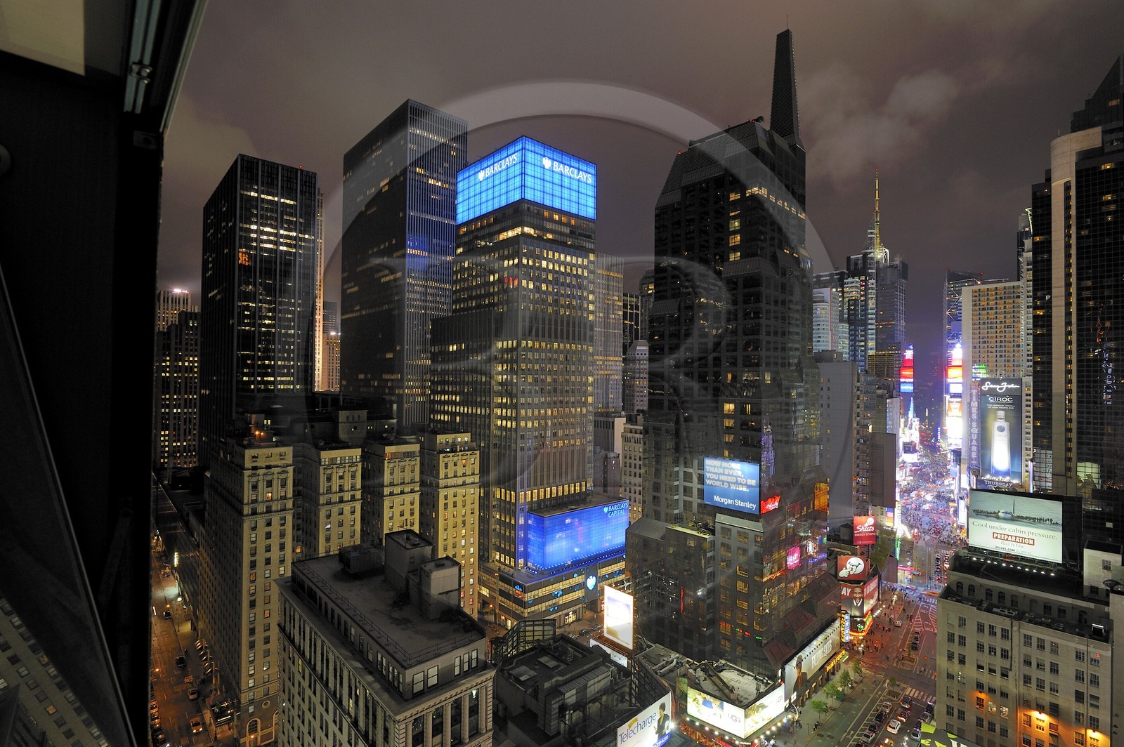 Etats-Unis, New York, Manhattan, 50th street et Broadway vers Times Square