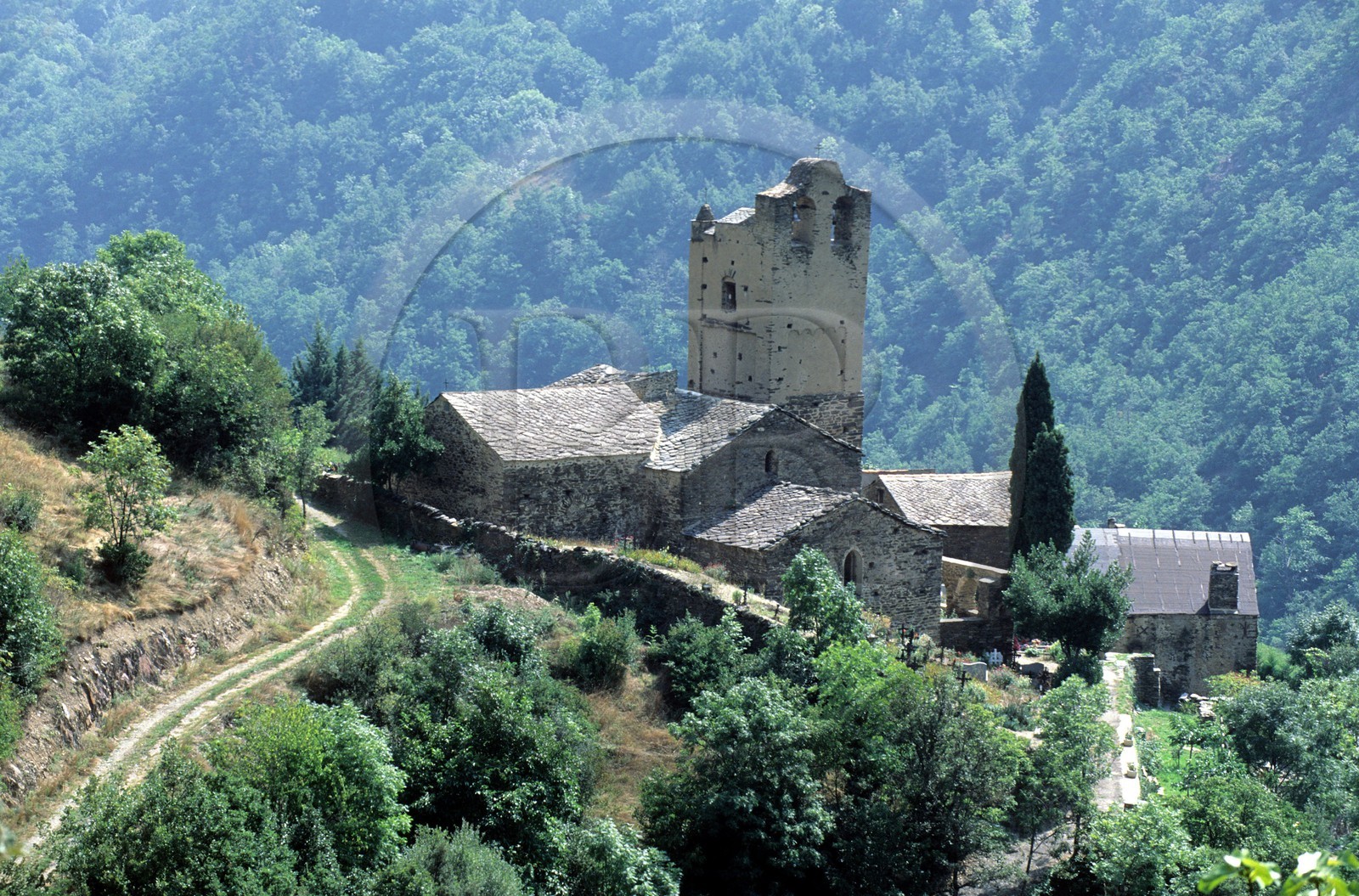 France, Pyrénées-Orientales (66), le hameau d'Evol dans le Conflent
