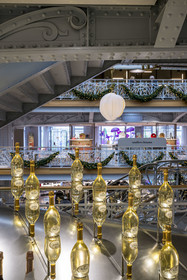 France, Paris (75), le grand magasin de La Samaritaine pendant les fêtes de Noël