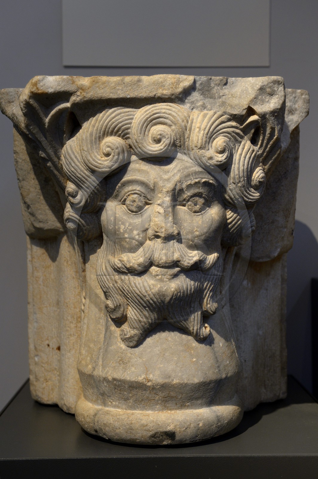 Israel, Jerusalem, Guivat Ram quarter, Israel Museum, department of archeology, engaged capital in the shape of the head of a bearded man, church at Belvoir, 12th century