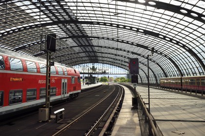 Germany, Berlin, Hauptbahnof central train station by architect Meinhard von Gerkan