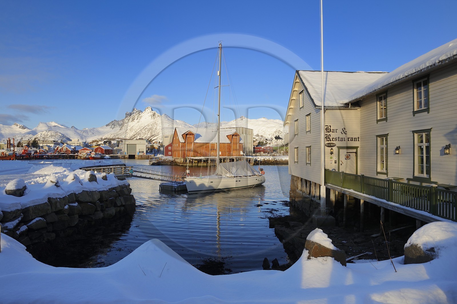 Norway, Nordland County, Lofoten Islands, Austvagoy Island, Svolvaer harbour, Bosen Spiseri restaurant and general store