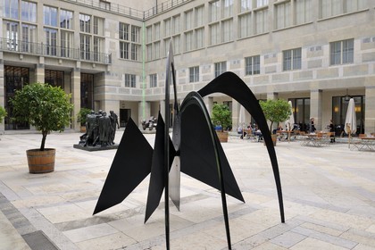 Suisse, Bâle, le musée des Beaux-Arts Kunstmuseum, oeuvre de Calder