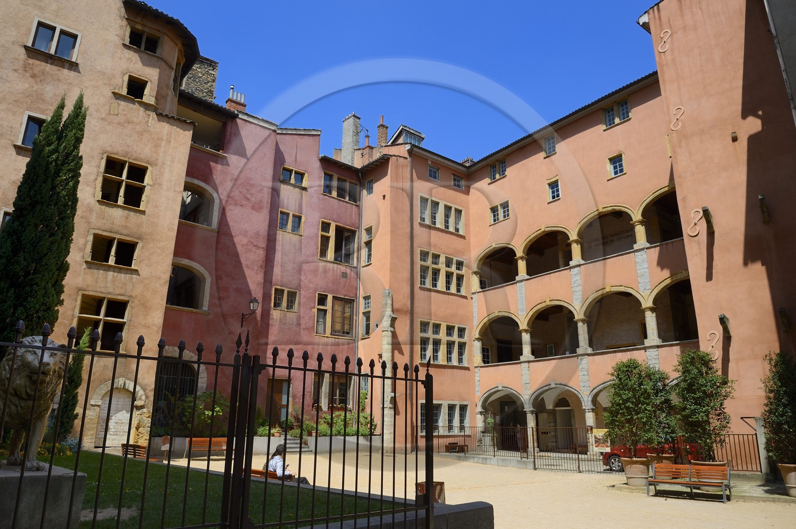 France, Rhône (69), Lyon, site historique classé Patrimoine Mondial de l'UNESCO, Vieux Lyon, quartier Saint-Jean, la Maison des Avocats de style Renaissance reconvertie en Musée de la Miniature et du Cinéma (MIM), place de la Basoche