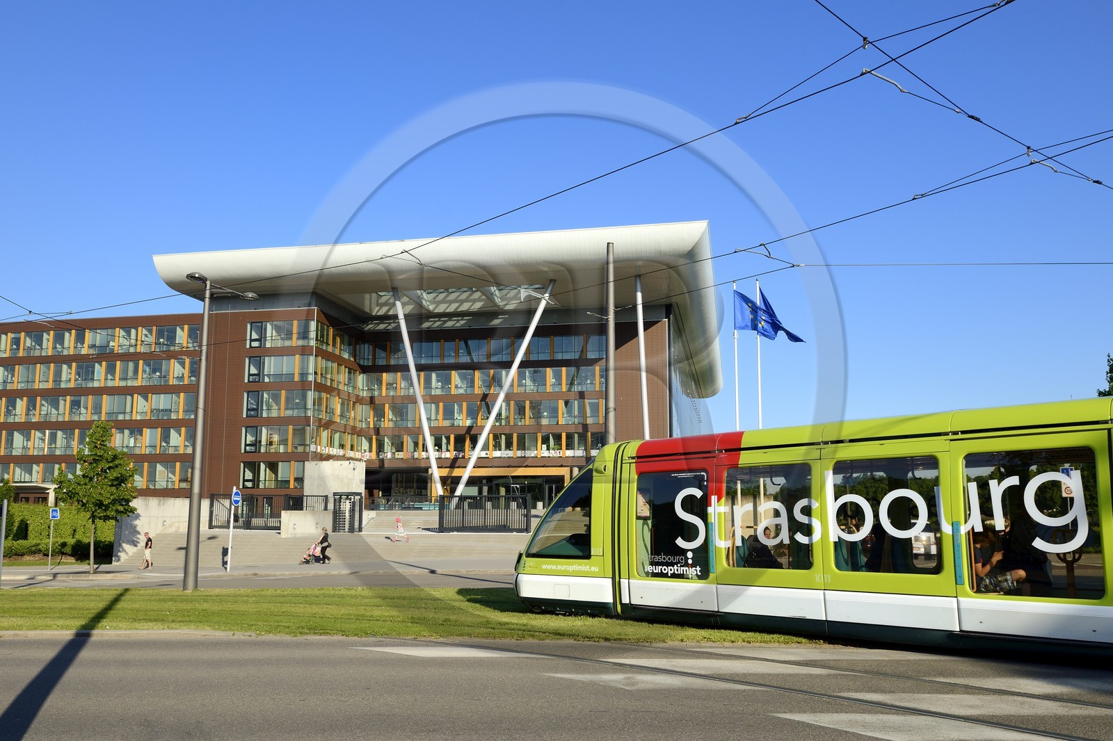 France, Bas-Rhin (67), Strasbourg, Agora, Bâtiment général du conseil de l'europe par le cabinet d'architectes Art et Build dans l'allée des Droits-de-l'Homme