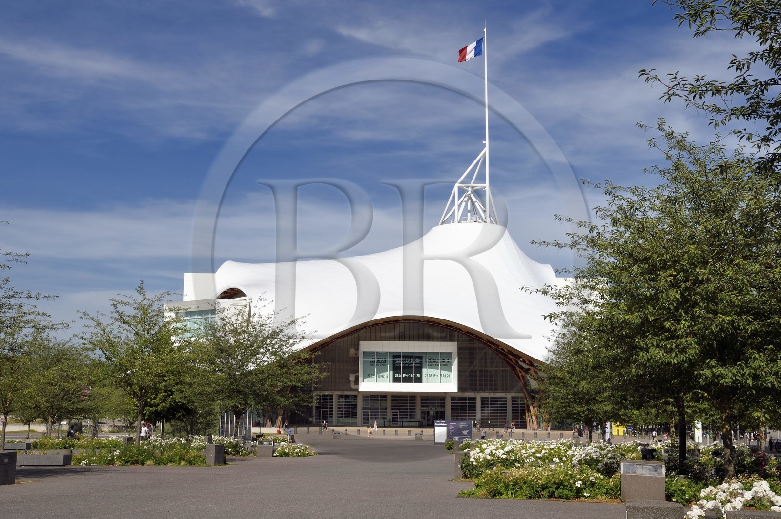 France, Moselle (57), Metz, quartier de l'Amphithéatre, le Centre Pompidou-Metz, centre d'art conçus par les architectes Shigeru Ban et Jean de Gastines