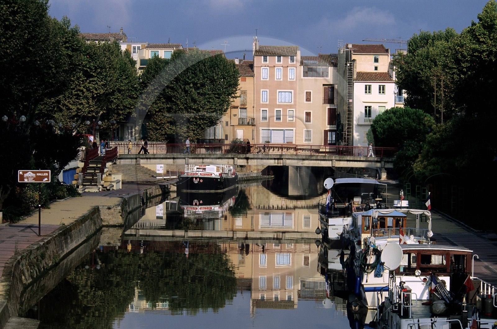 France, Aude, Narbonne, Canal de la Robine in the city centre