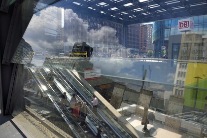 Germany, Berlin, Potsdamer Platz, access to the metro station U Bahn and train station, remnants of the Wall reflections
