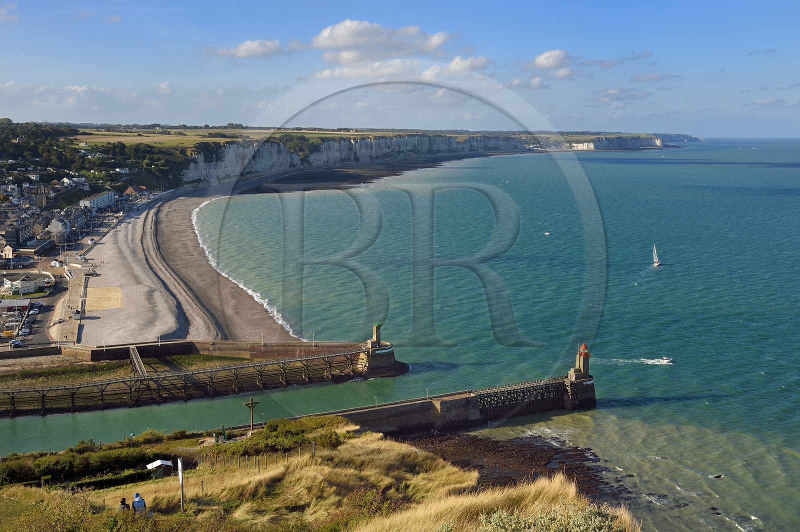 France, Seine Maritime, Pays de Caux, Cote d'Albatre, Fecamp, the Pointe Fagnet lighthouse at the entrance of the harbor, the seafront and the pebble beach