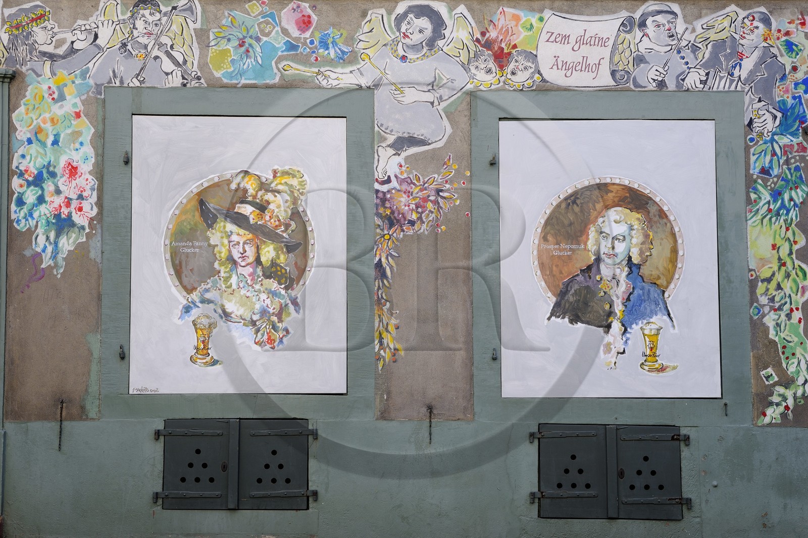 Suisse, Bâle, le vieux Bâle, façade de maison rue Heuberg