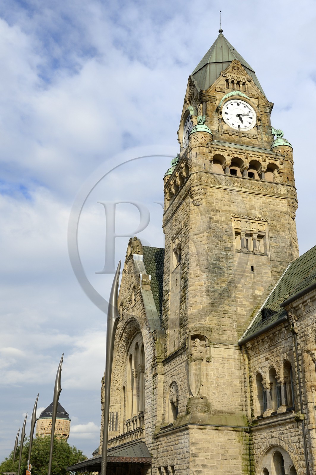 France, Moselle, Metz, Imperial district, railway station, built between 1905 and 1908 by the Berliner architect Jurgen Kruger