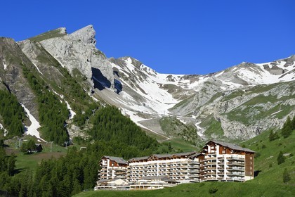 France, Alpes de Haute Provence, Parc National du Mercantour (National Park of Mercantour), the Val d'Allos-La Foux ski resort, the petite and the grande aiguille in the background