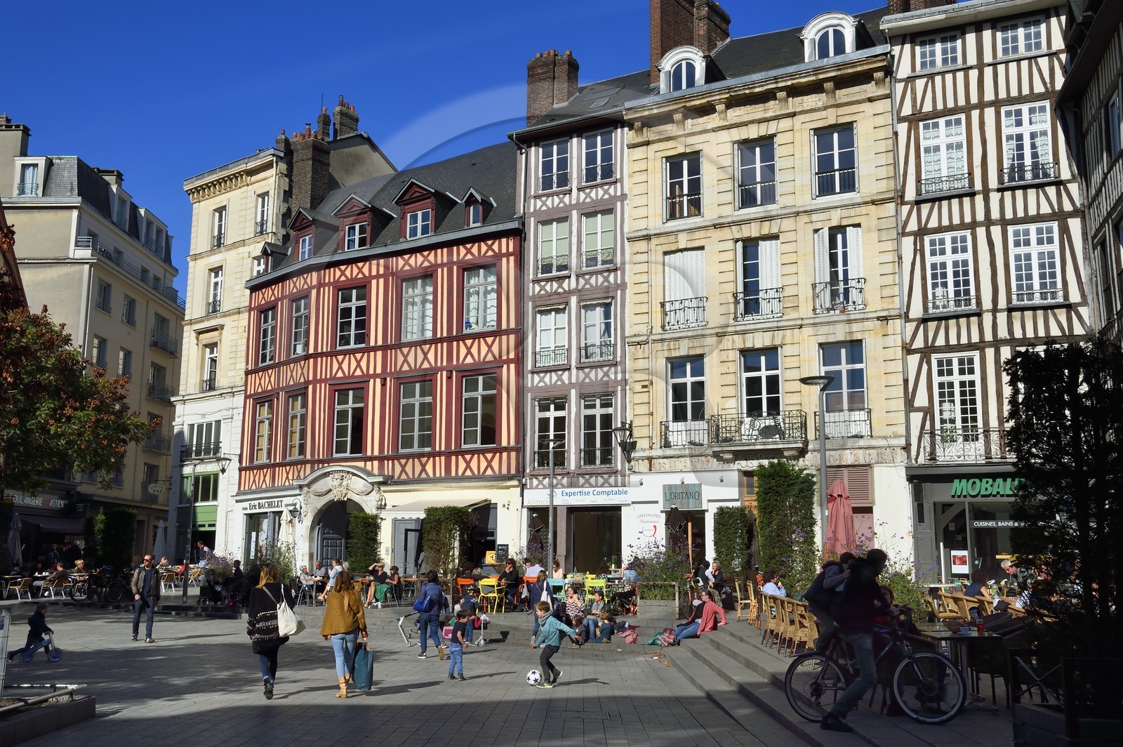 France, Seine-Maritime (76), Rouen, place de la Pucelle en hommage à Jeanne d'Arc brûlée vive non loin de là