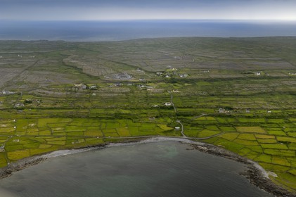 Irlande, Comté de Galway, Aran Islands, Inishmore (photo aérienne)