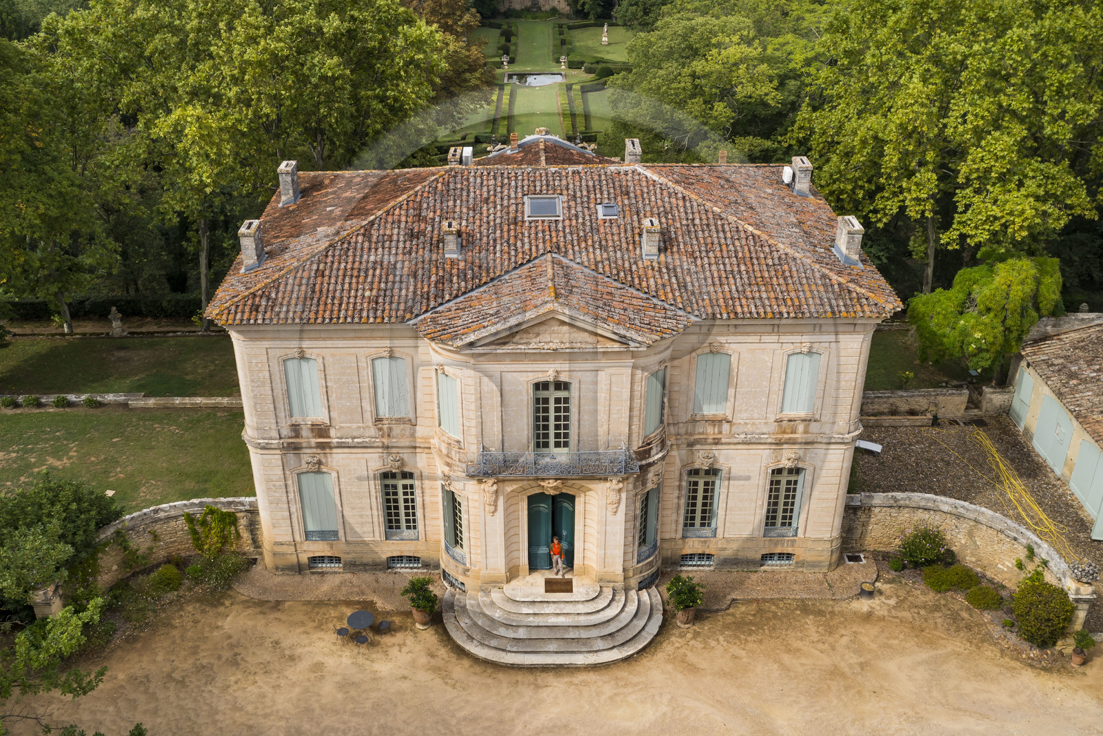 France, Hérault (34), Lavérune, Chateau de l'Engarran, hotel particulier de la deuxième moitié du XVIIIème siècle appelée folie montpelliéraine (vue aérienne)