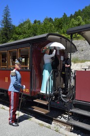 France, Alpes de Haute Provence, Annot, Train des Pignes historic train, members of the AHVAE (Association d'histoire vivante et de d'archeologie expérimentale) in Belle Epoque costume in a passenger car from 1892