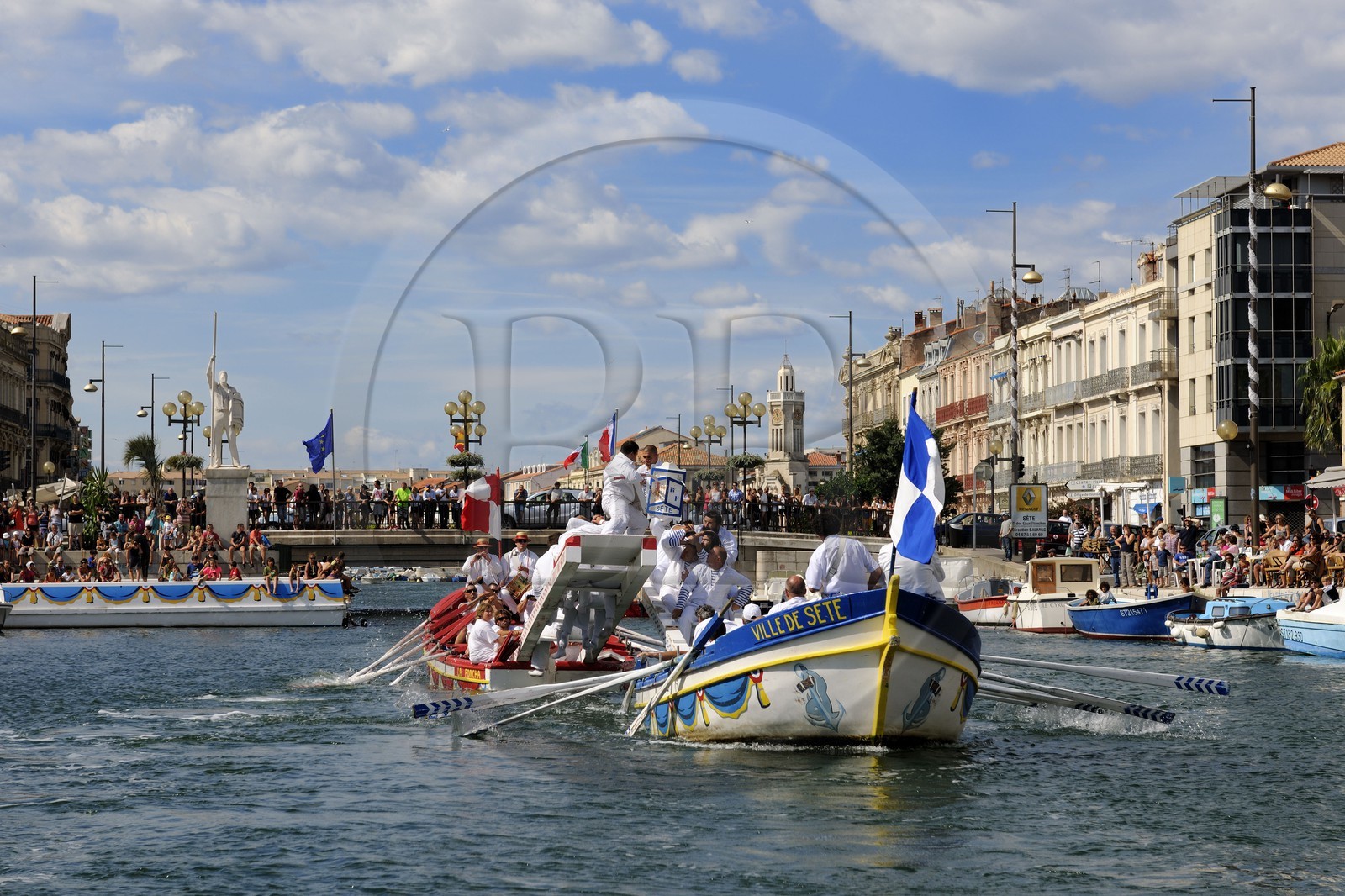 France, Herault, Sete, canal Royal (Royal Canal), Fete de la Saint Louis (St Louis's feast), sea jousting