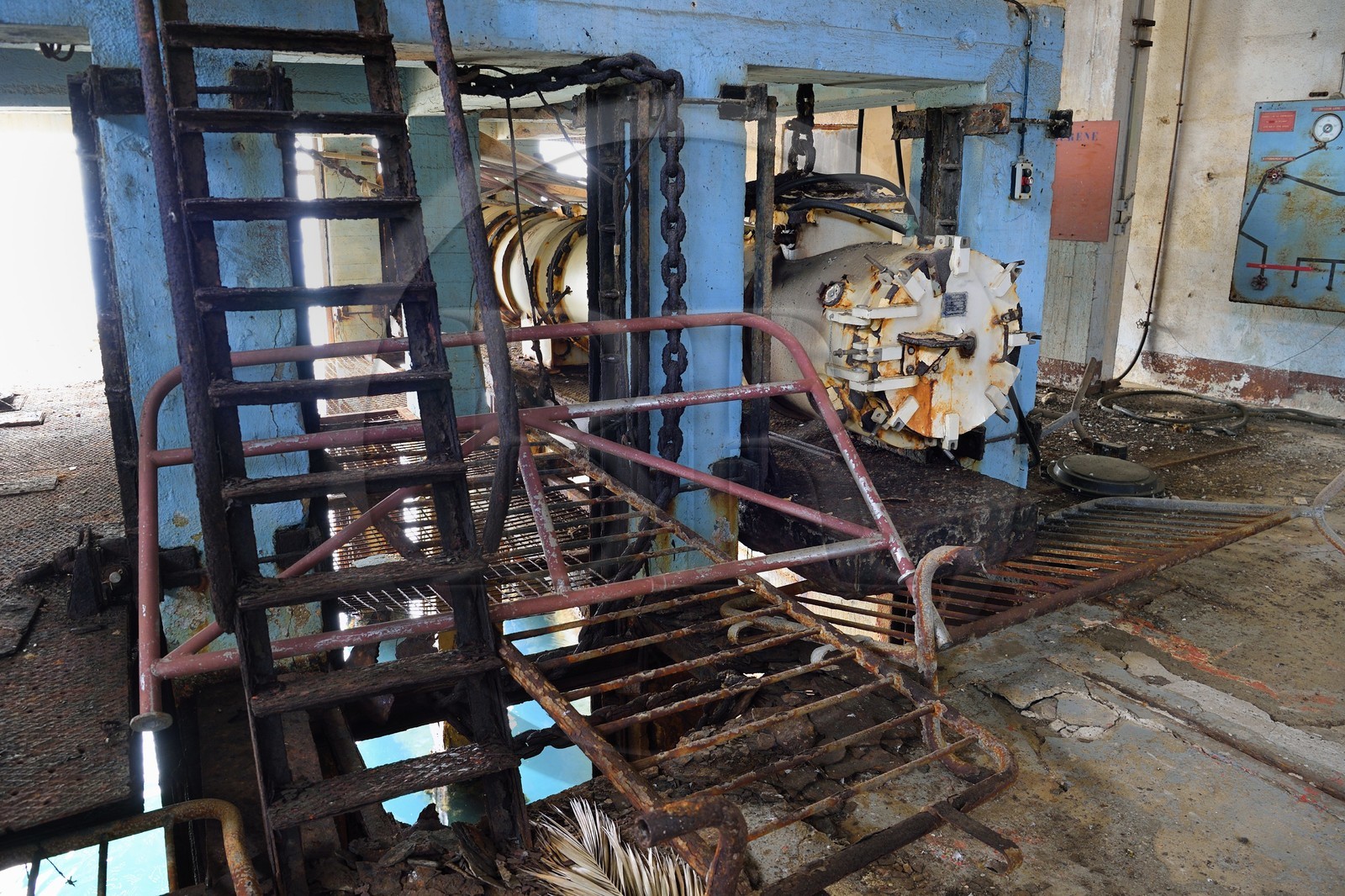 France, Var, Toulon, the torpedo mole in the heart of the harbor awaiting rehabilitation