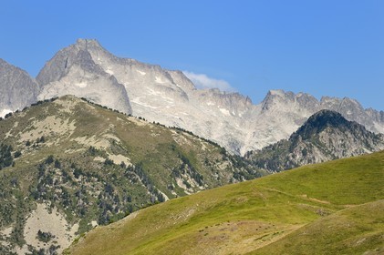 France, Hautes Pyrenees, Saint Lary Soulan and Vielle-Aure, hike on a variant of the GR10 between the Portet pass and the Bastan lakes on the edge of the Neouvielle nature reserve in the background
