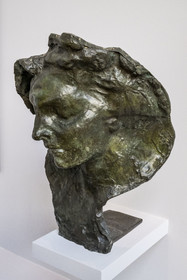 France, Paris, the museum of the sculptor Antoine Bourdelle, Interior Drama, female mask from 1899 (bronze)