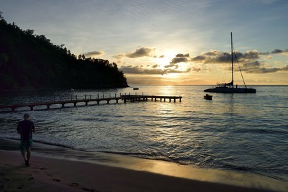 Caraïbes, Ile de la Dominique, Toucari Bay au nord de Portsmouth