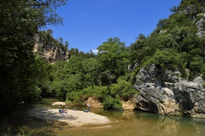 France, Var (83), Provence Verte, entre les villages de Correns et Châteauvert, les gorges du Vallon Sourn, le fleuve Argens