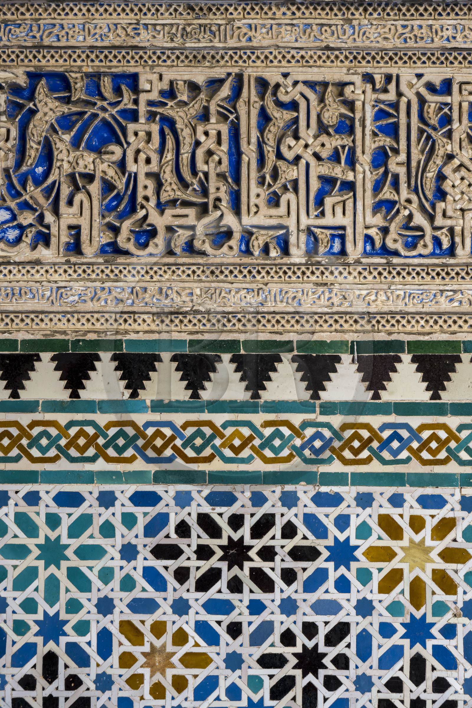 Espagne, Andalousie, Séville, Alcazar de Séville (Reales Alcazares de Sevilla), classé Patrimoine Mondial de l'UNESCO, Palais mudéjar ou de Pierre Ier, zelliges de la Cour des Demoiselles (Patio de las Doncellas)