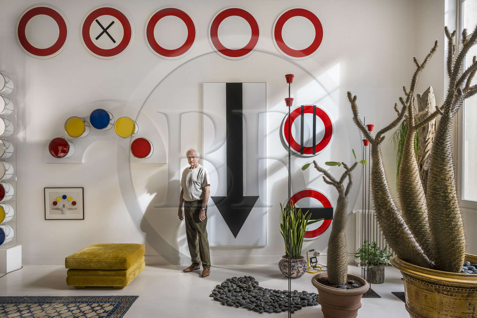France, Paris, visual artist Jean-Pierre Raynaud in his studio apartment