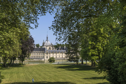 France, Oise, Chantilly, the castle of Chantilly seen from the west