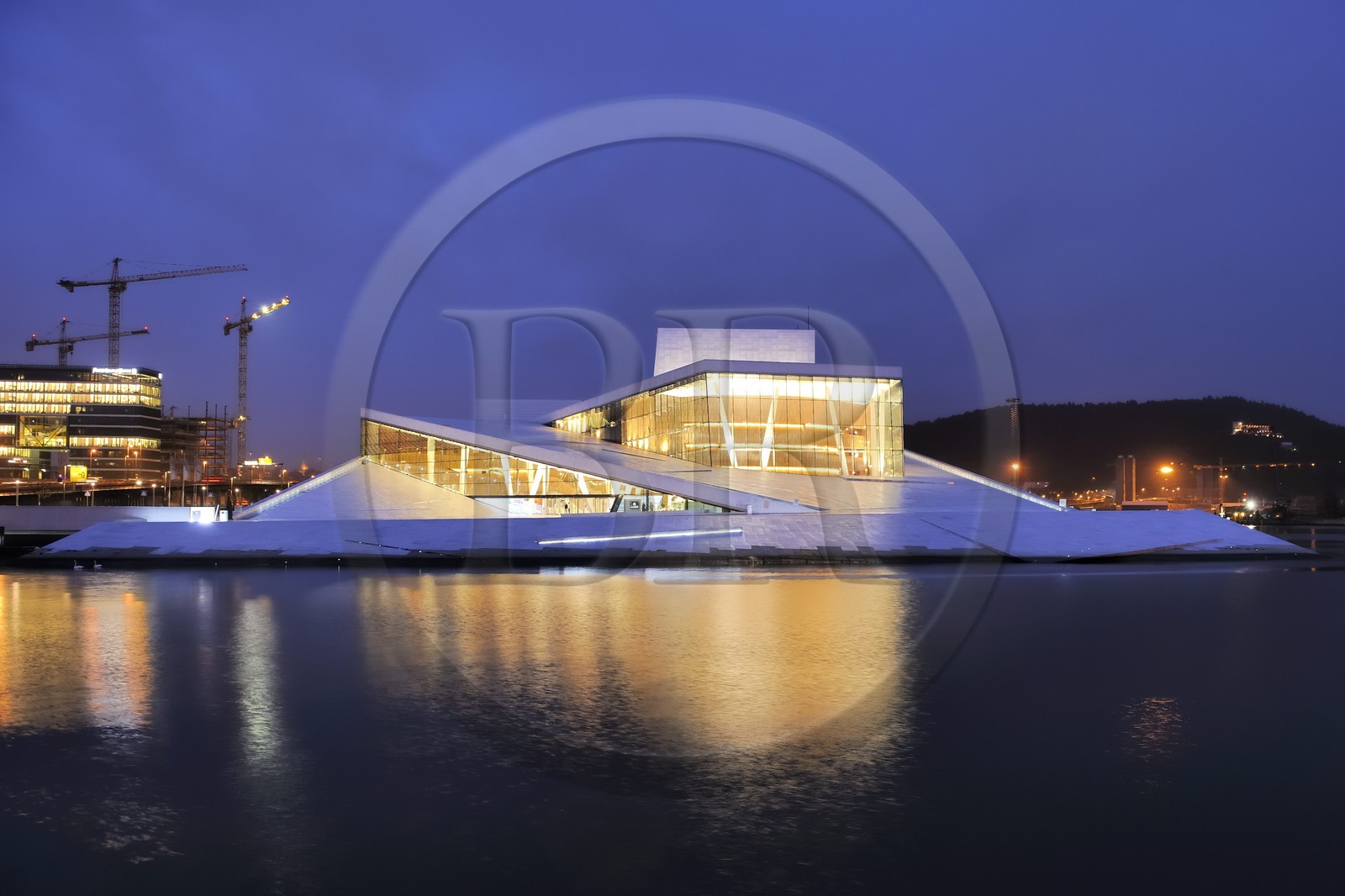 Norway, Oslo, docks district of Bjorvika, the new opera house by Snohetta architects