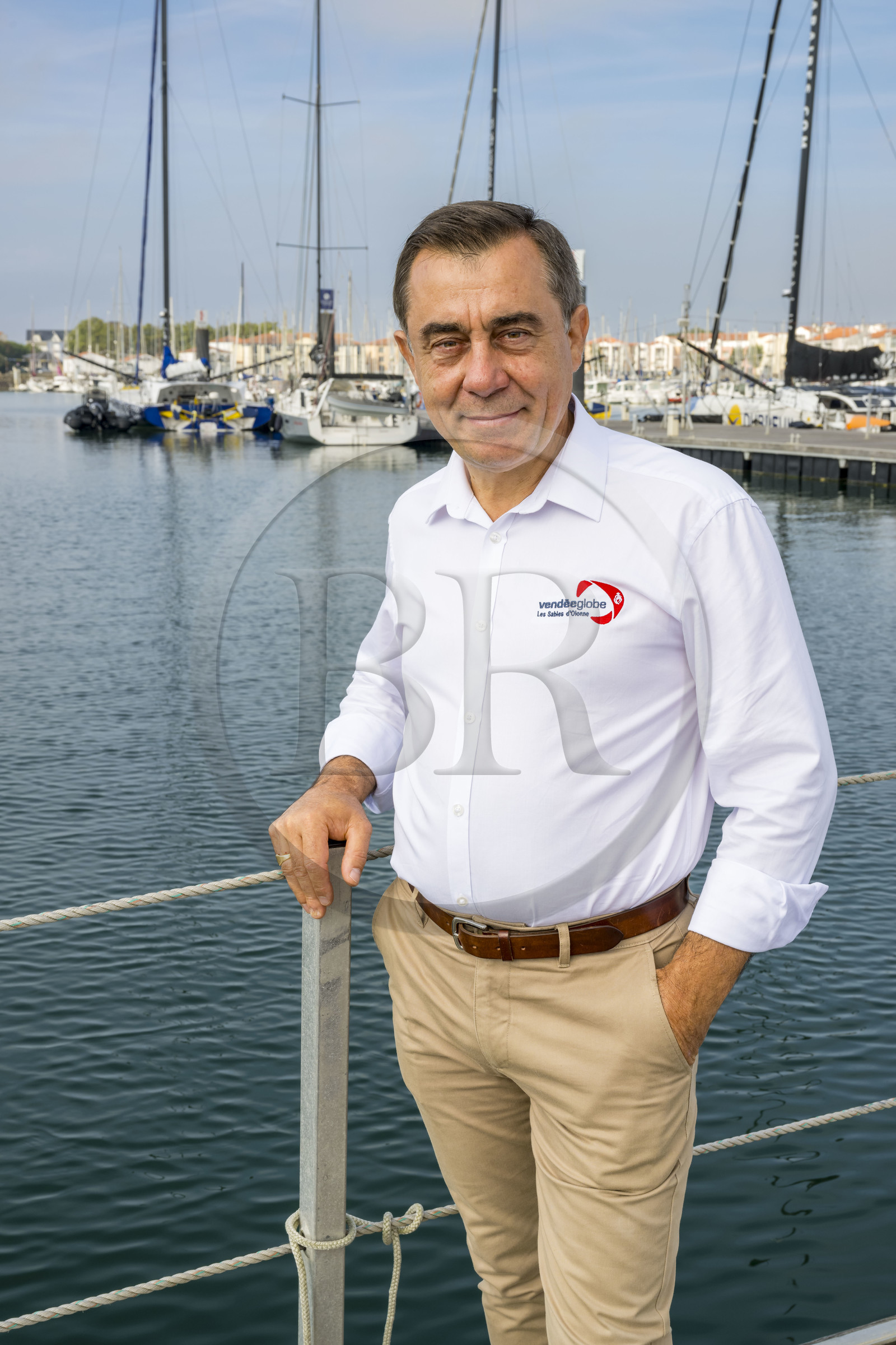 France, Vendée (85), Les-Sables-d'Olonne, Port Olona, ponton des voiliers du Vendée Globe, le président de la course du Vendée Globe Alain Leboeuf